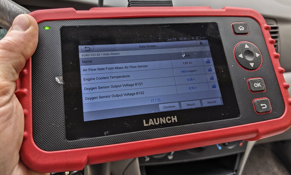 Launch CRP 129X weekend car racing ECU reader, showcasing its user-friendly touchscreen interface for easy diagnostics.